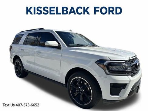 Certified 2022 Ford Expedition Limited image 1