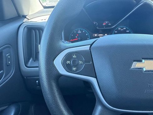 Used 2017 Chevrolet Colorado W/T w/ WT Convenience Package RWD image 2