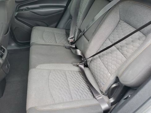 Used 2018 Chevrolet Equinox LT FWD image 11
