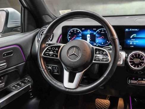 Certified 2022 Mercedes-Benz GLB 250 image 19
