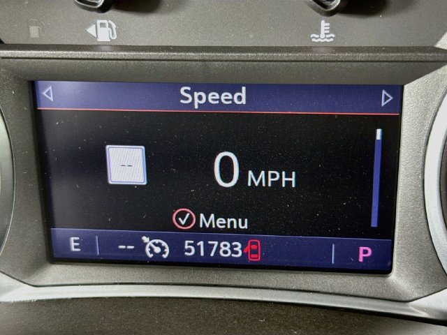 Used 2022 GMC Terrain SLE w/ Driver Convenience Package FWD image 2