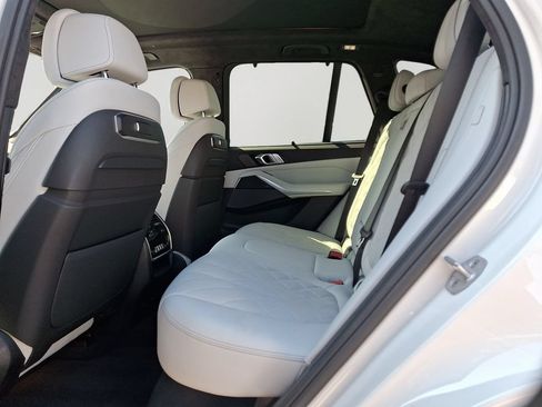 Used 2026 BMW X5 M60i AWD/4WD image 7