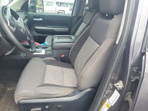 Used 2016 Toyota Tundra SR5 w/ TRD Off Road Package AWD/4WD image 9