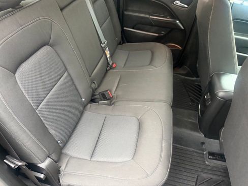 Used 2019 Chevrolet Colorado LT w/ LT Convenience Package AWD/4WD image 43