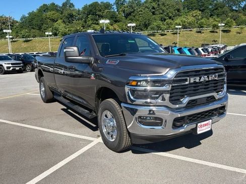 New 2026 RAM 3500 Tradesman AWD/4WD image 2
