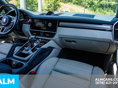Used 2023 Porsche Cayenne AWD/4WD image 23