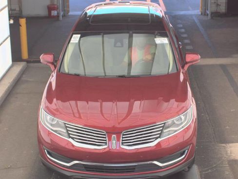 Used 2016 Lincoln MKX Reserve w/ Technology Package image 15