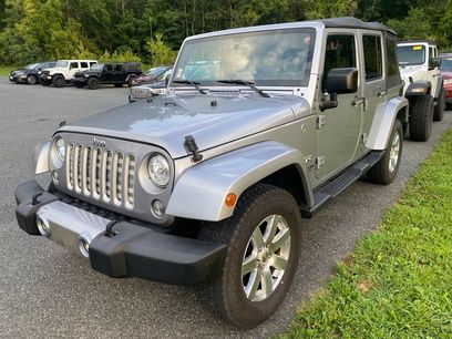Used 2017 Jeep Wrangler Unlimited Sahara w/ Connectivity Group