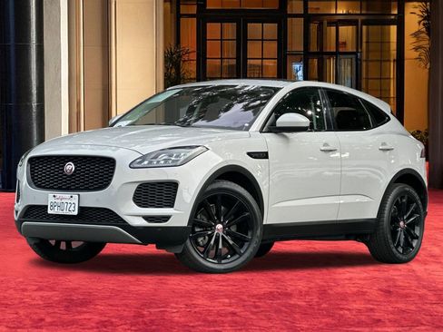 Used 2020 Jaguar E-PACE SE image 2