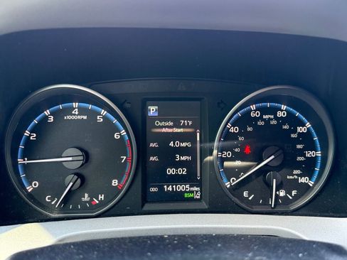 Used 2018 Toyota RAV4 XLE w/ Plus Extra Value Package image 15