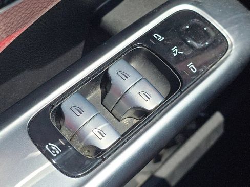 Used 2022 Mercedes-Benz C 300 4MATIC Sedan image 27
