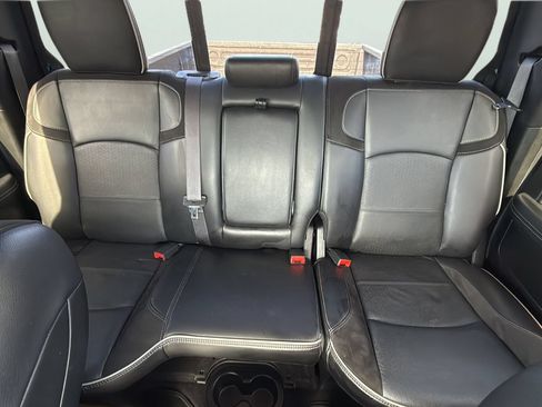 Used 2019 RAM 2500 Laramie AWD/4WD image 26