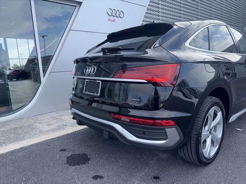 Used 2025 Audi Q5 2.0T Premium Plus w/ Premium Plus Package AWD/4WD image 12