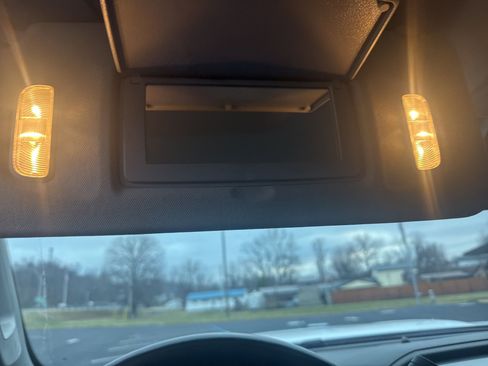 Used 2019 Chevrolet Silverado 3500 LTZ image 38