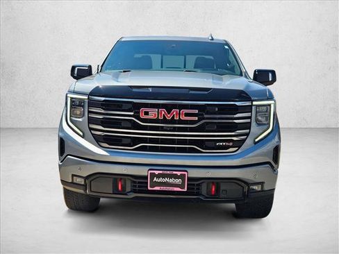Used 2025 GMC Sierra 1500 AT4 w/ AT4 Premium Package AWD/4WD image 2