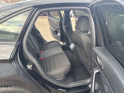 Used 2021 Volkswagen Jetta GLI image 11