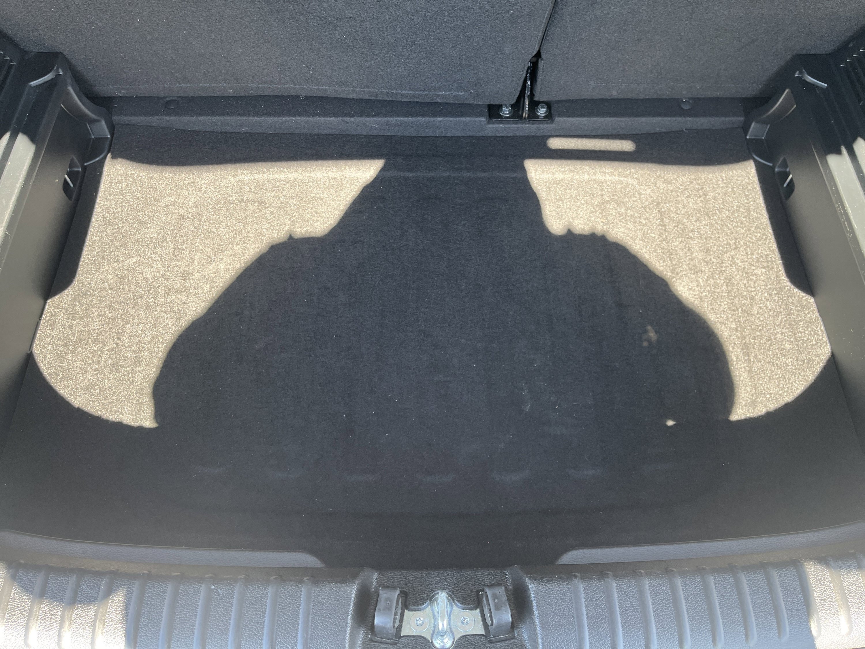 Used 2025 Kia Soul LX w/ LX Technology Package FWD image 10