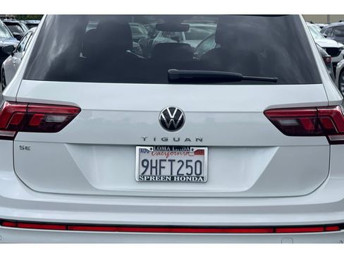 Used 2023 Volkswagen Tiguan SE R-Line FWD image 47