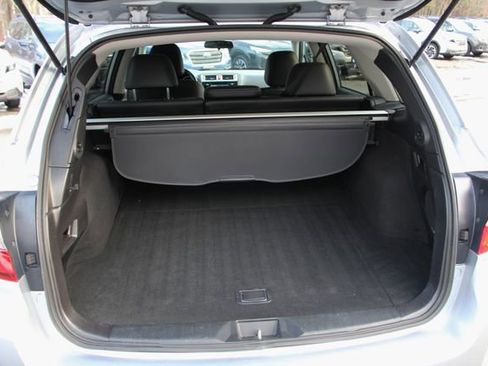 Used 2016 Subaru Outback 2.5i Limited image 30
