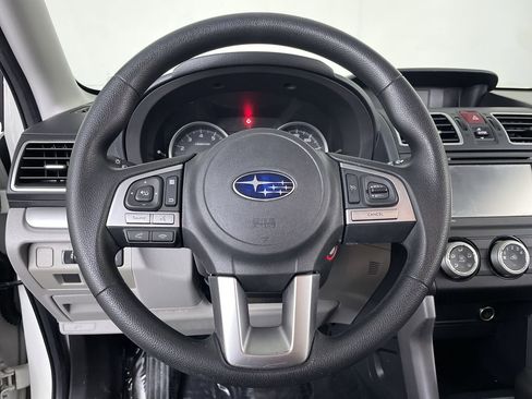 Used 2018 Subaru Forester 2.5i image 13