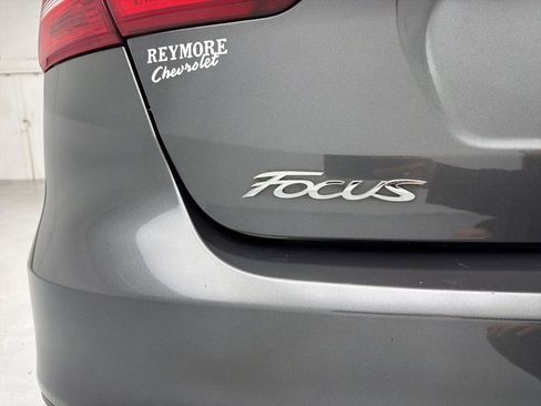 Used 2017 Ford Focus SE image 44