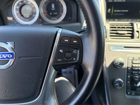 Used 2013 Volvo XC60 T6 image 30