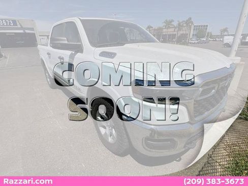 Used 2025 RAM 1500 Big Horn AWD/4WD image 1