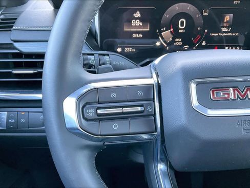 Certified 2025 GMC Acadia Elevation image 23