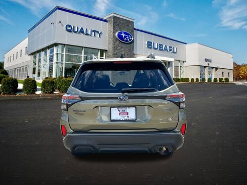 Certified 2025 Subaru Forester Premium image 3