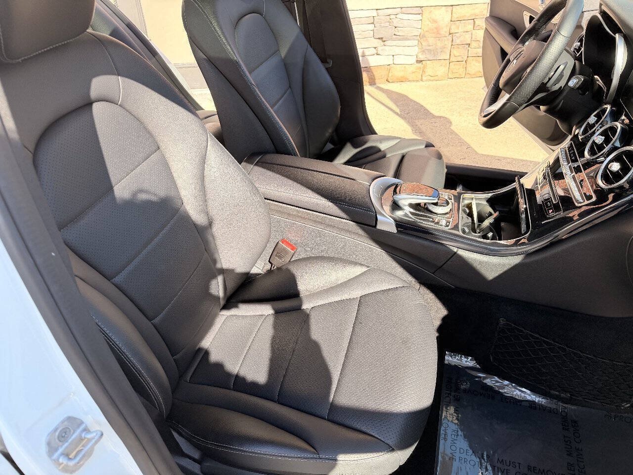Used 2016 Mercedes-Benz C 300 4MATIC Sedan image 19