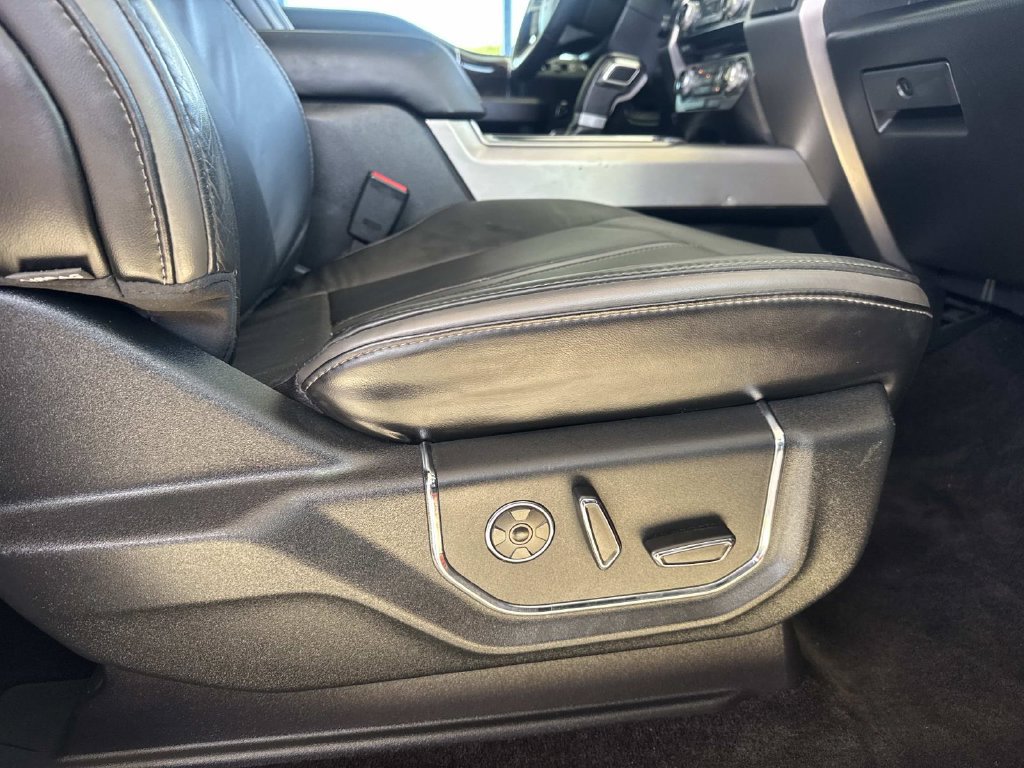 Used 2015 Ford F150 Platinum w/ Technology Package AWD/4WD image 14