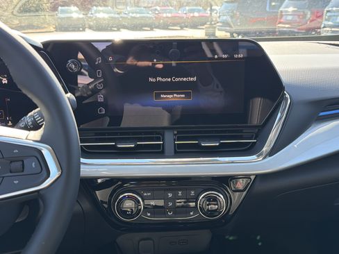 New 2026 Chevrolet Trax LT w/ Sunroof Package image 27