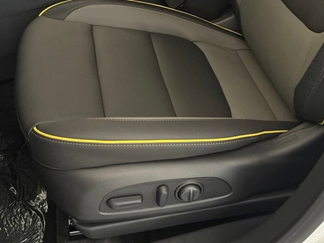 New 2026 Chevrolet TrailBlazer ACTIV w/ Convenience Package AWD/4WD image 16