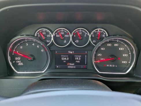 Used 2021 Chevrolet Silverado 1500 LT image 27