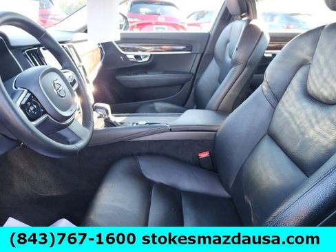 Used 2017 Volvo S90 T5 Momentum w/ Convenience Package image 14