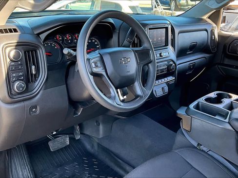 Used 2021 Chevrolet Silverado 1500 Custom Trail Boss w/ LPO, Dark Essentials Package image 16