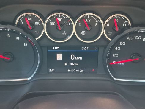 Used 2021 Chevrolet Tahoe RST w/ Luxury Package AWD/4WD image 16