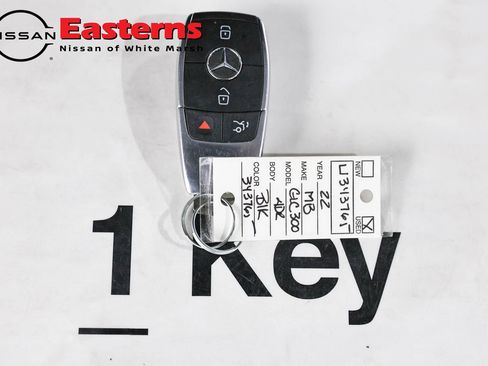 Used 2022 Mercedes-Benz GLC 300 4MATIC w/ AMG Line image 25