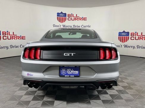 Used 2021 Ford Mustang GT RWD image 4
