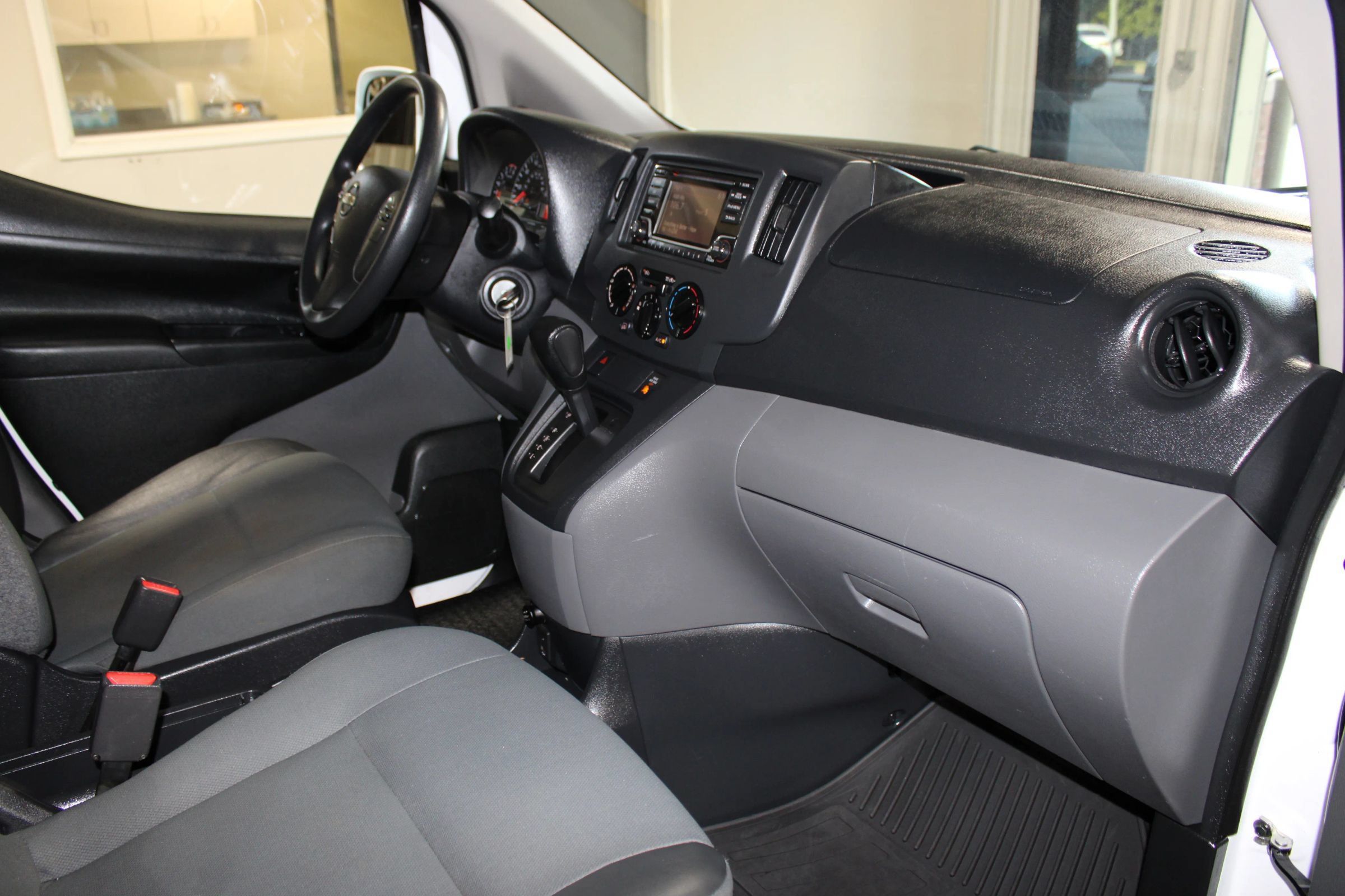 Used 2019 Nissan NV200 SV FWD image 24
