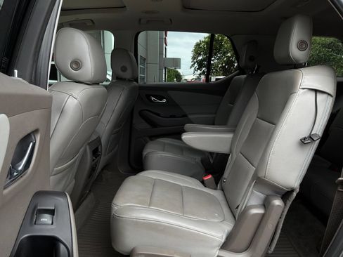 Used 2018 Chevrolet Traverse Premier w/ LPO, 'HIT The Road' Package AWD/4WD image 11
