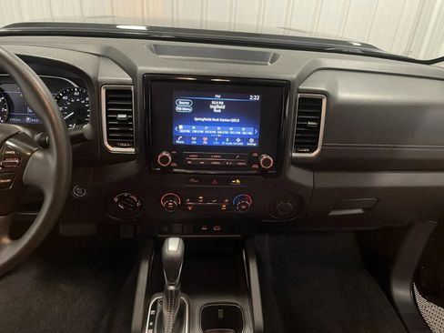 Used 2023 Nissan Frontier SV AWD/4WD image 27