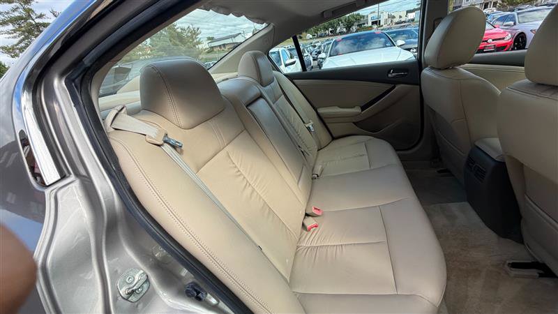 Used 2012 Nissan Altima 2.5 SL w/ 2.5SL Pkg FWD image 13