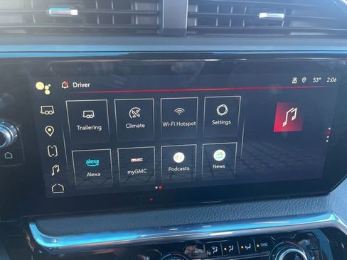 Used 2025 GMC Sierra 1500 Denali w/ Denali Reserve Package image 15