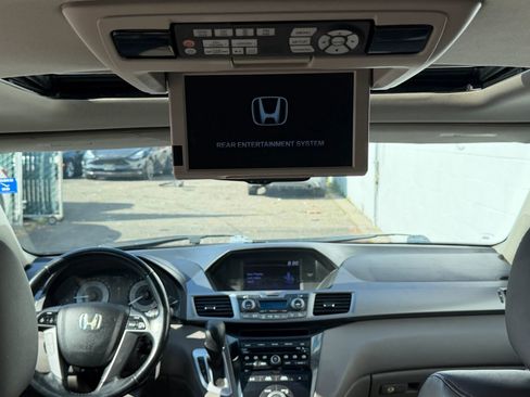Used 2011 Honda Odyssey EX-L image 26