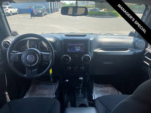 Used 2014 Jeep Wrangler Sport AWD/4WD image 19