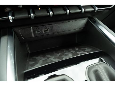 New 2026 GMC Canyon Elevation RWD image 25