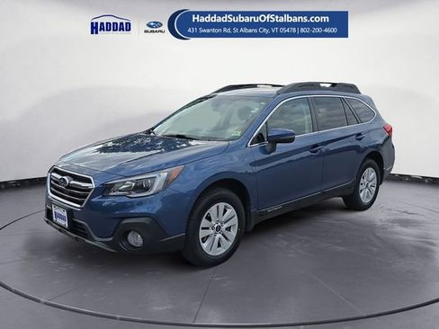 Used 2019 Subaru Outback 2.5i Premium AWD/4WD image 1