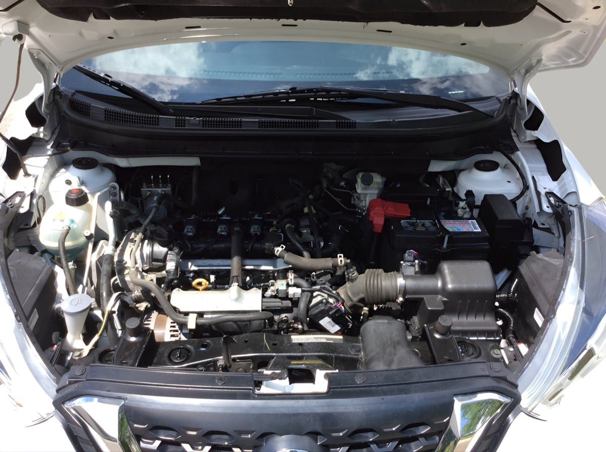 Used 2020 Nissan Kicks S FWD image 13