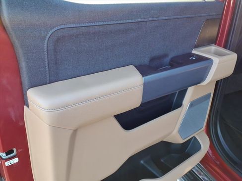 Certified 2022 Ford F150 Lariat w/ Equipment Group 502A High image 11